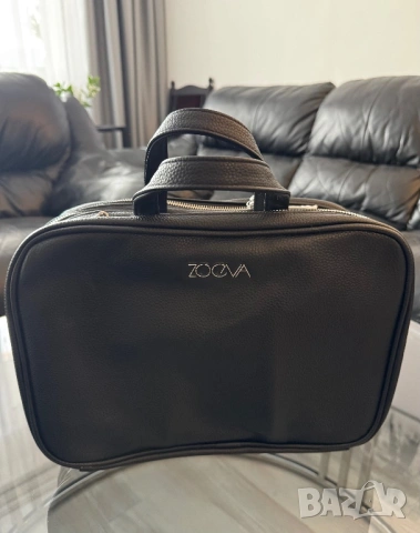 Професионална чанта за гримове Zoeva