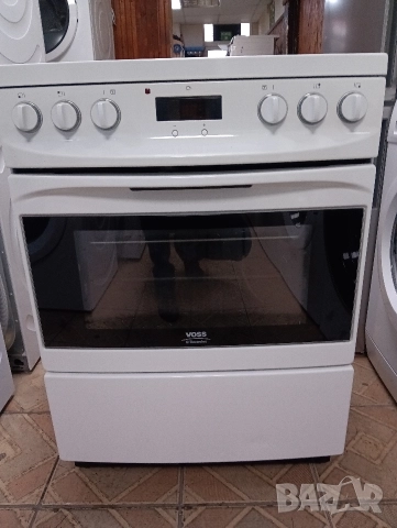 Уникална печка с керамичен плот Voss Electrolux с две години гаранция!, снимка 2 - Печки, фурни - 52770240