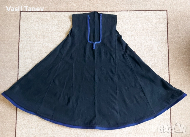 Автентичен сукман от с. Дъбене, Карловско