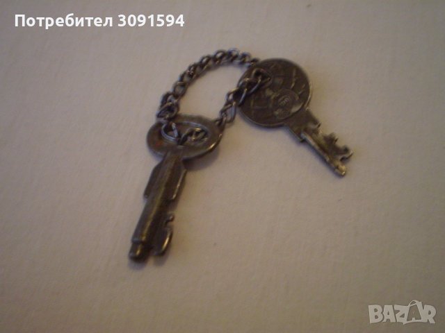 Ретро два малки ключа за катинар за пътна чанта за сейф, снимка 1