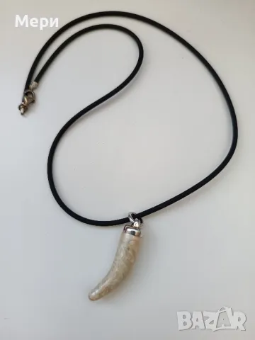 Колие със сребърна висулка с емайл 40 см. 