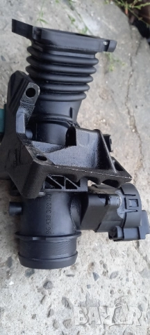 Дроселова клапа Ford Focus C-Max / Focus II 1.6 TDCI, снимка 2 - Части - 51871365