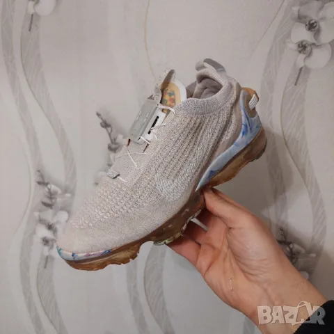 оригинални маратонки NIKE AIR VAPORMAX 2020 FLYKNIT  номер 42 ,5 , снимка 12 - Маратонки - 47233484