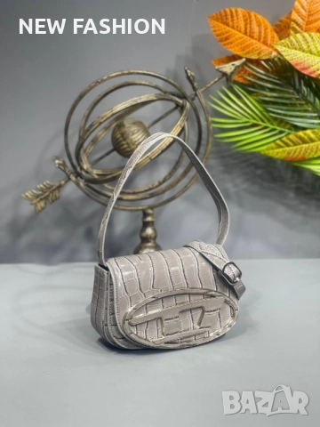 Дамски Чанти ✨ DIESEL , снимка 17 - Чанти - 51857139