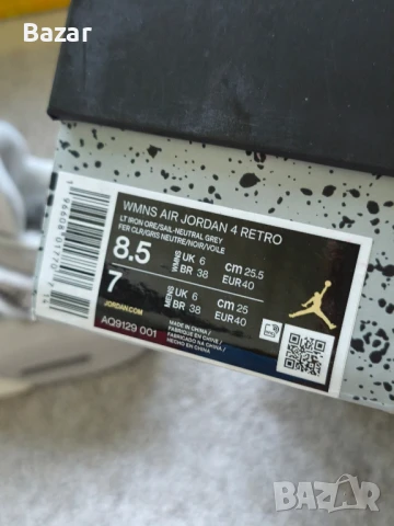 100% оригинални Jordan 4 Metallic Silver Размер 40 Номер Сребристи Сиви , снимка 10 - Маратонки - 51009067