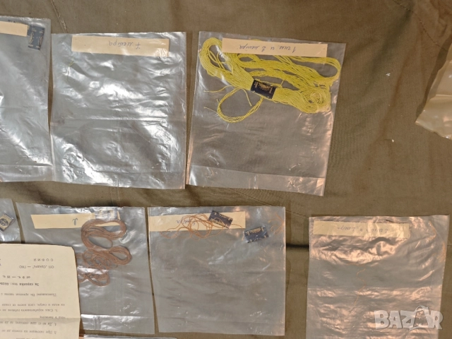 Продавам стар комплект за шиене , снимка 6 - Гоблени - 51621196