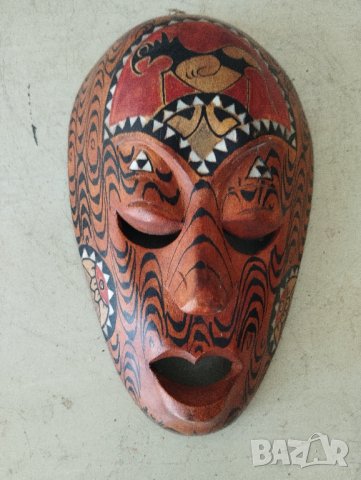 Дървена маска, снимка 1 - Други ценни предмети - 42185434