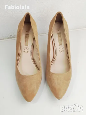 Bugatti pumps 40 , снимка 2 - Дамски обувки на ток - 49582611