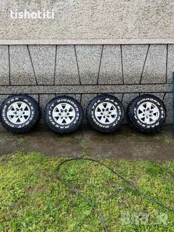 Гуми за джип, снимка 4 - Гуми и джанти - 54181530