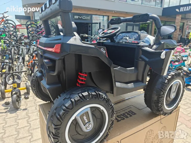X двуместен акумулаторен джип BEAST 4x4 бял