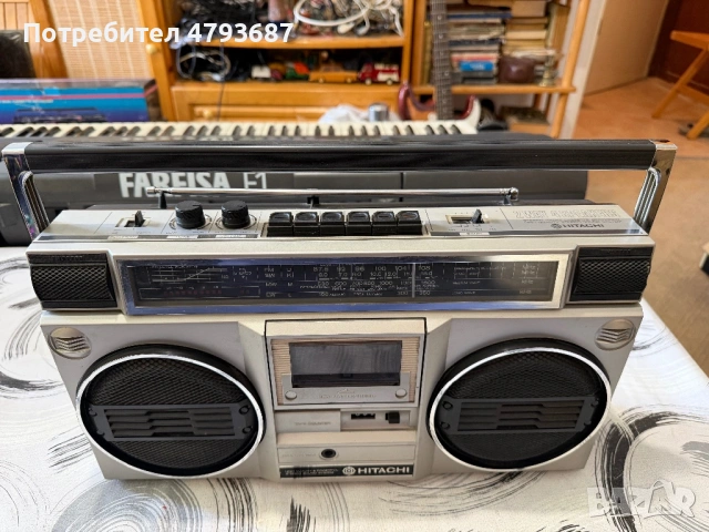 Касетофон Hitachi, снимка 2 - Радиокасетофони, транзистори - 54258060