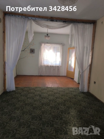 Продавам просторна къща с голям двор - гр. Димово, снимка 16 - Къщи - 54334908