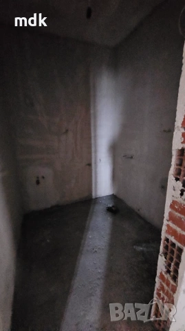 Без комисионна апартамент с 3 спални, АКТ 15 опция гараж, снимка 11 - Апартаменти - 53935883