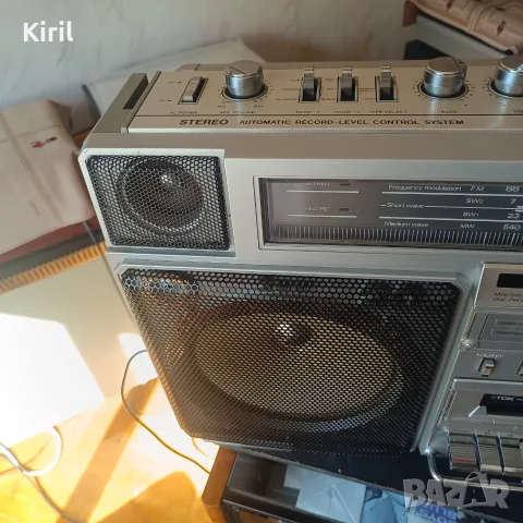 Ghettoblaster 4 Band Rising SRC-2005, снимка 5 - Радиокасетофони, транзистори - 56137899