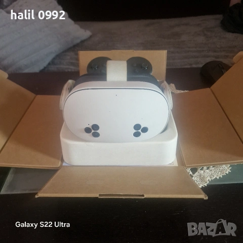 Meta Quest 3S 128GB – като нов + 2x AA презареждащи батерии (USB-C)