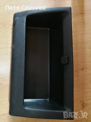 VW Passat Wagon B3 2.0 1992 Капак, жабка бушони и релета