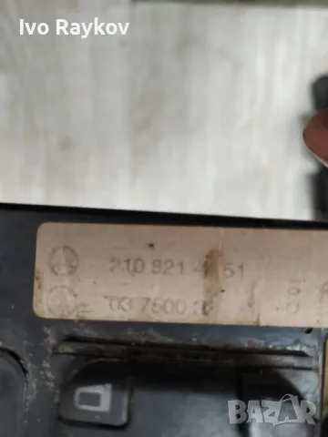 Панел копчета ел.стъкла 2108214151 за MERCEDES-BENZ E-CLASS , S210, снимка 3 - Части - 48499759
