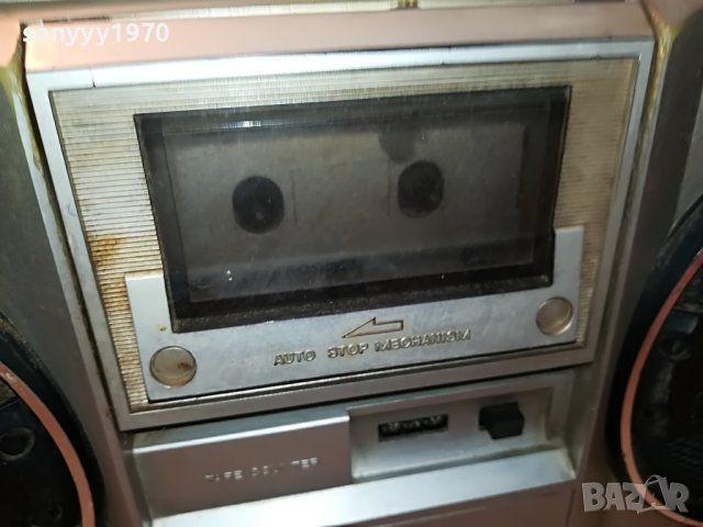 HITACHI TRK-7011E РЕТРО КАСЕТОФОН 0309222038, снимка 12 - Радиокасетофони, транзистори - 37891334