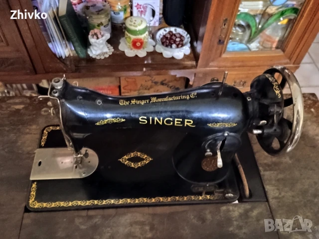ШЕВНА МАШИНА СИНГЕР , снимка 3 - Антикварни и старинни предмети - 50474019