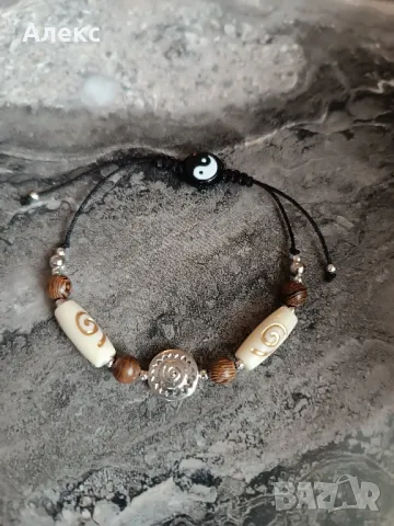 Гривни с букви и имена, гривни с кръстче, гривни със символи и талисмани за късмет., снимка 10 - Гривни - 48735037