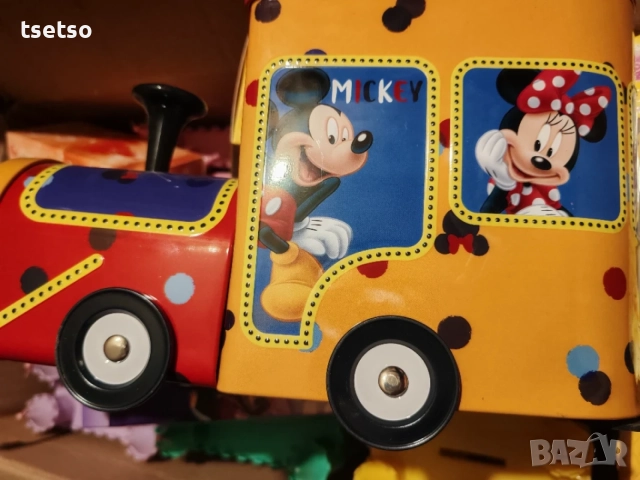 Disney Mickey Mouse Loco Train Подаръчен комплект , снимка 3 - Унисекс парфюми - 55480946