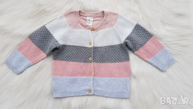 Бебешка жилетка H&M 6-9 месеца , снимка 7 - Жилетки и елечета за бебе - 49506491