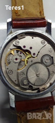 Часовник - ретро - ПОБЕДА - рядък, снимка 6 - Антикварни и старинни предмети - 50659249