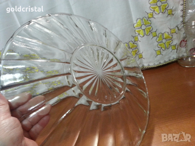 Голяма стъклена чиния , снимка 4 - Антикварни и старинни предмети - 44810558