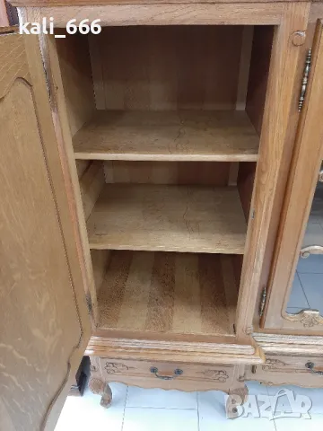 Трапезен/сервизен шкаф внос от Холандия , снимка 16 - Секции и витрини - 48943559