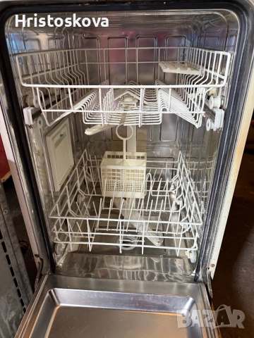 Съдомиялна BOSCH, снимка 2 - Съдомиялни - 51998314