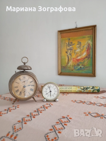 Стари будилници, Дамски - 2 бр., - J UWGHANS, - RUHLA, - "Чайка" 17 Рубина, позлатени, СССР 1960-70