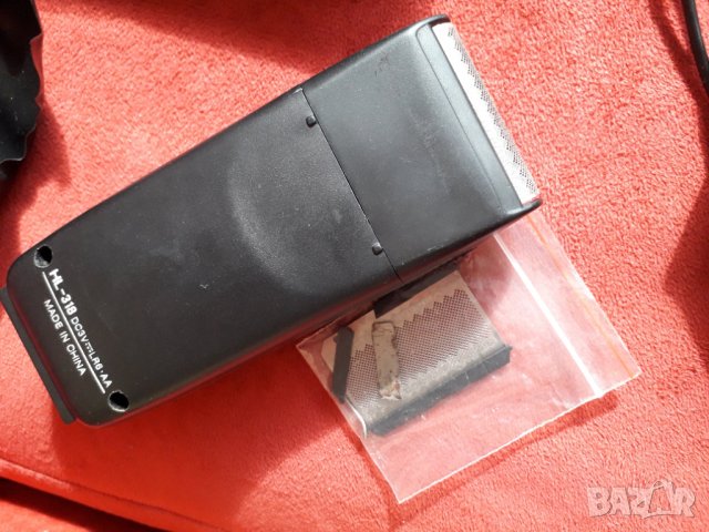 Стара машинка за подстригване с батерии Reinhart, снимка 3 - Антикварни и старинни предмети - 29464888