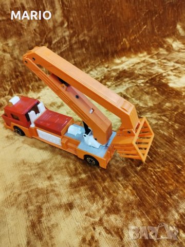 Продавам играчка пожарнс