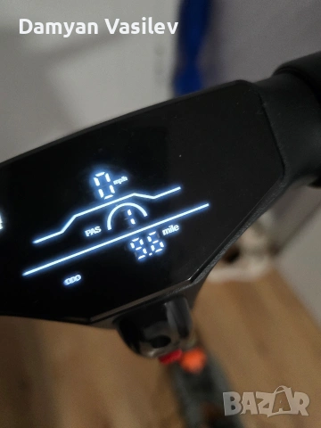 Електрическа тротинетка Kukirin на 10 мили, снимка 2 - Велосипеди - 54229561