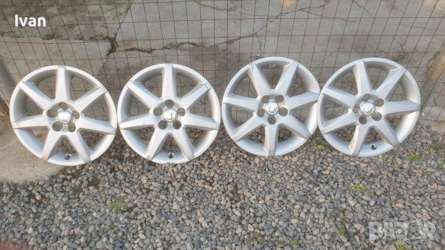 Тасове 16 Тойота , снимка 3 - Аксесоари и консумативи - 54293606