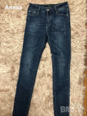 Дънки с камъчета, снимка 2 - Дънки - 48654956