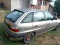 Опел Астра 1.6 автомат , снимка 3