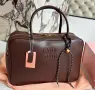 Miu Miu Beau дамска чанта от естествена кожа, снимка 1