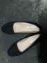 Велурени дамски пантофки с камъчета, снимка 1 - Дамски ежедневни обувки - 37033847