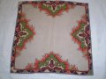 Ръчно бродирана квадратна  покривка лен многоцветна бродерия, снимка 1