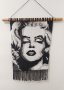 Ръчно изработено макраме пано с портрет на Мерилин Монро, снимка 10