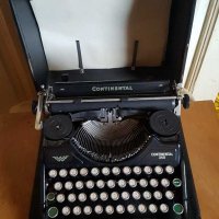 Пишеща машина Trimph, Olympia, Continental, снимка 1 - Антикварни и старинни предмети - 31781750