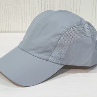 Нова изчистена дишаща шапка с козирка в сив цвят, шушляк, снимка 1 - Шапки - 37514801