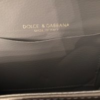 Тъмно сребриста със злaтисти елементи чанта dolce & gabbana original, снимка 6 - Чанти - 40132047