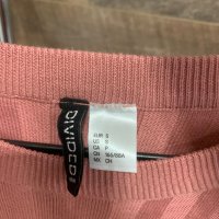 Розова блуза  Divided HM, снимка 2 - Блузи с дълъг ръкав и пуловери - 42903739