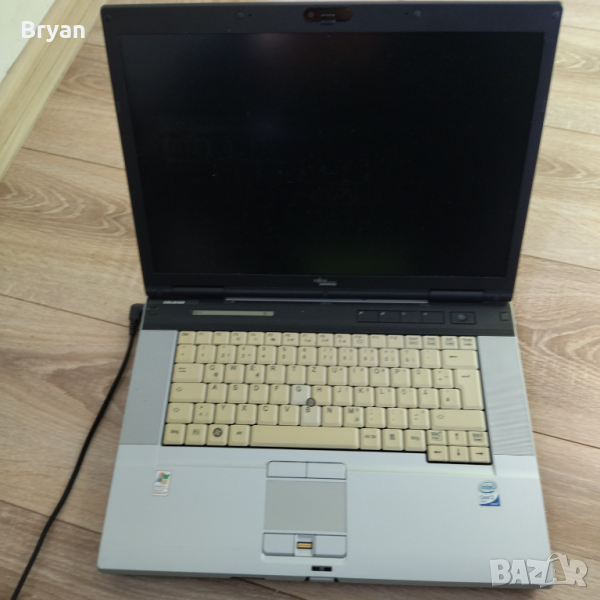 Fujitsu Celsius H250 лаптоп за части, цената е за целия, снимка 1