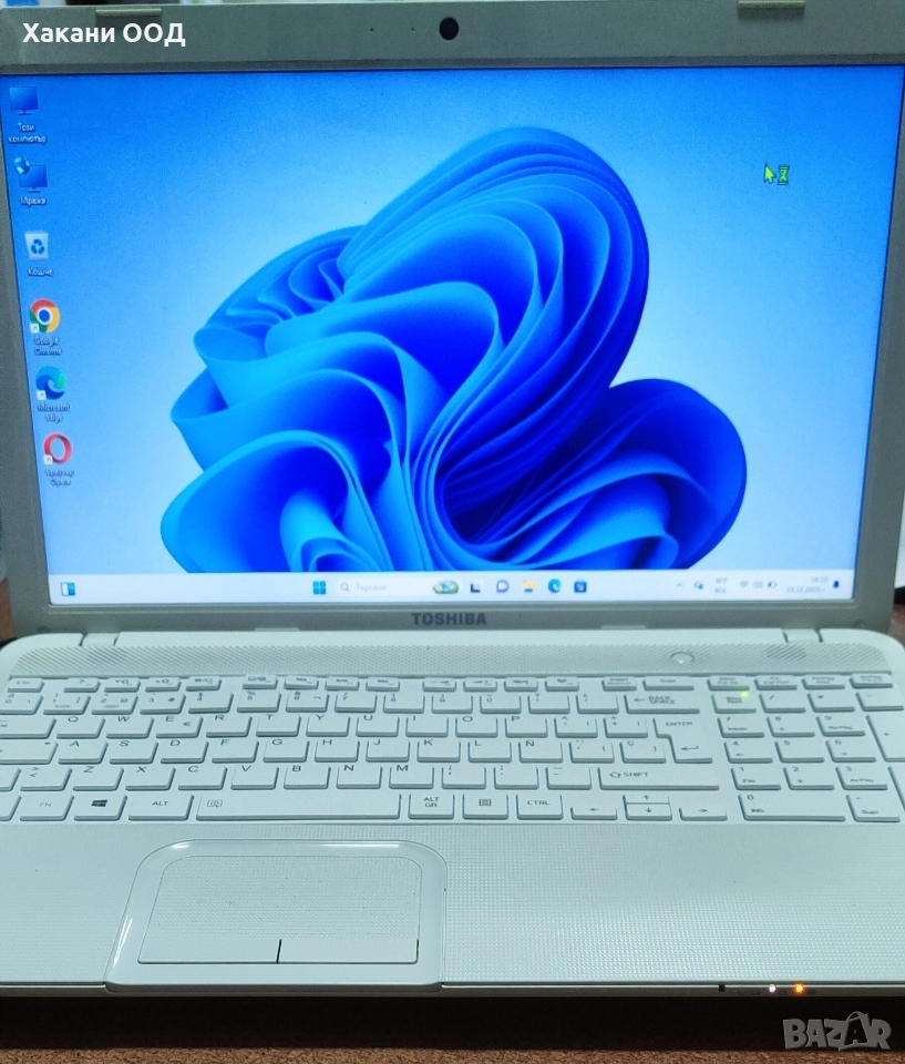 Лаптоп Toshiba Satellite C855, снимка 1