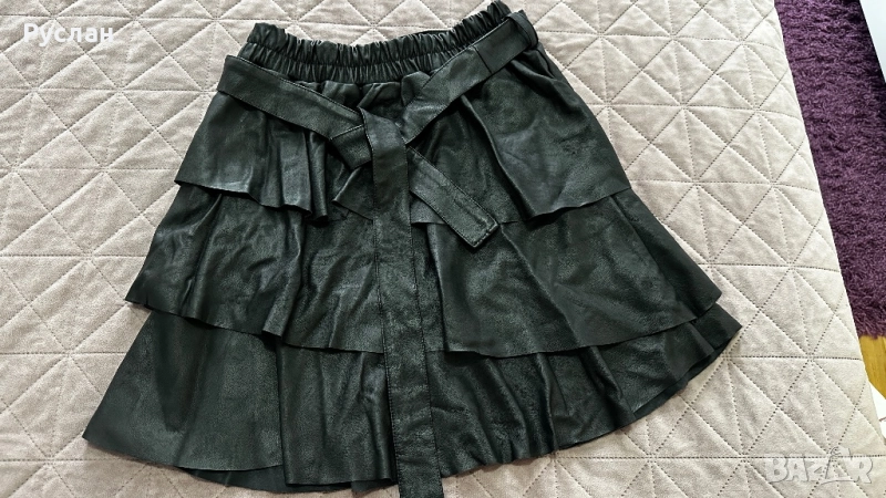 Кожена пола М размер, снимка 1