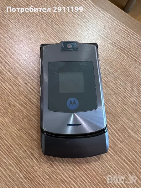 Телефон Motorola RAZR, снимка 1