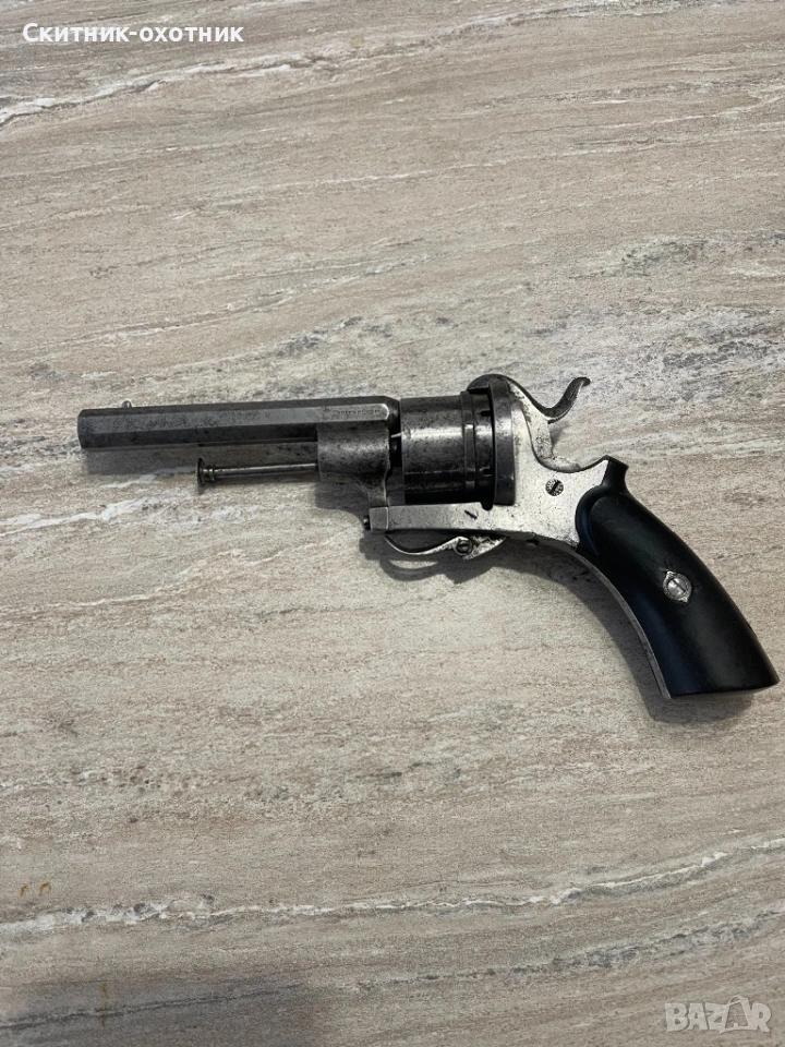 Френски револвер от 19 век, снимка 1